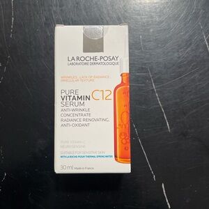 Pure Vitamin C12 Serum - White and Orange